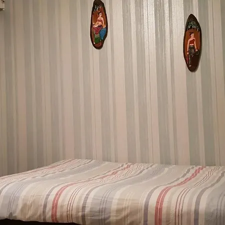 4 Bedrooms Near Center - Kranni Apartamento *