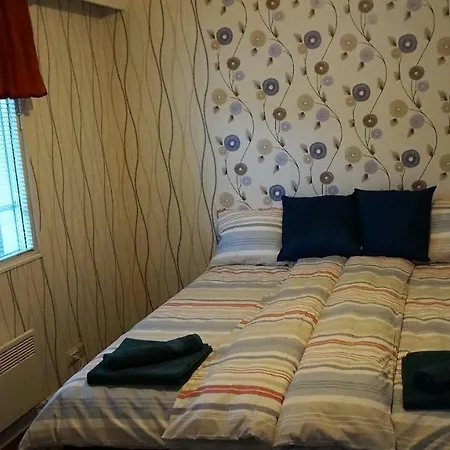 4 Bedrooms Near Center - Kranni * Pori