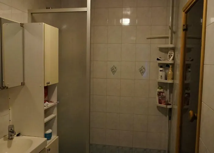 公寓 4 Bedrooms Near Center - Kranni *