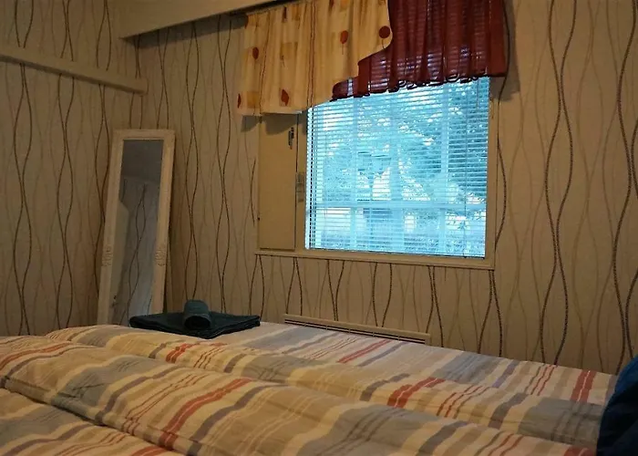 公寓 4 Bedrooms Near Center - Kranni 波里