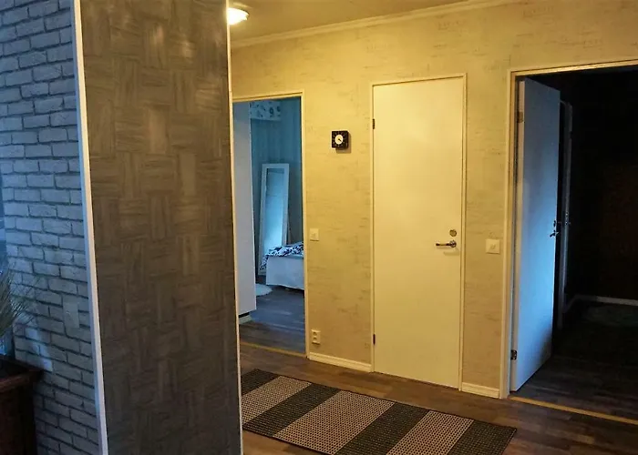 4 Bedrooms Near Center - Kranni * 波里